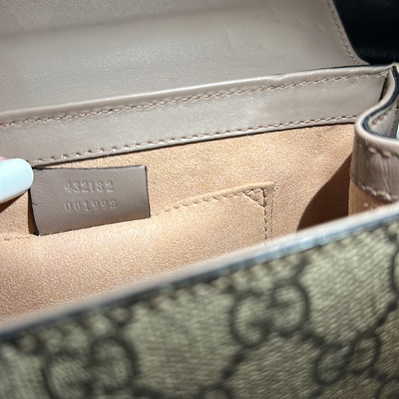 🔥🔥🔥Authentic Gucci Studded Pearl Padlock Small GG Shoulder Bag - Picture 14 of 15